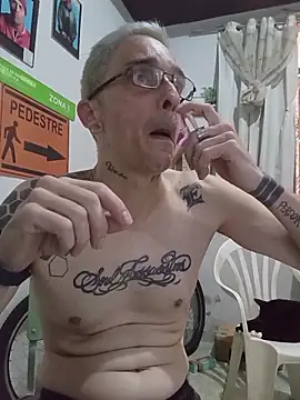 dinho carioca online show from 03/08/26, 11:58