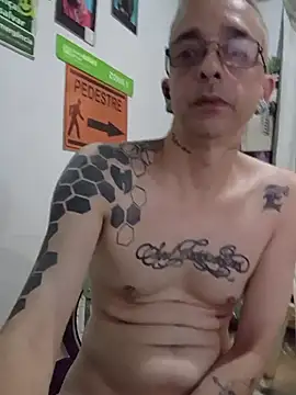 dinho carioca online show from 03/14/26, 01:05