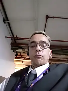 dinho carioca online show from 04/16/26, 09:04