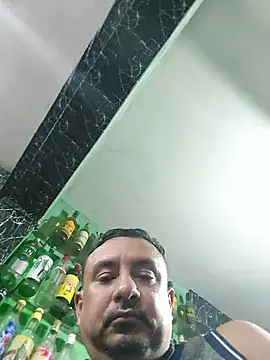 andrerj22 online show from 09/12/25, 01:49