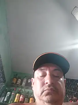 andrerj22 online show from 10/24/25, 06:15