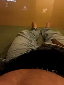 Normalludo0202 online show from 02/05/26, 03:16