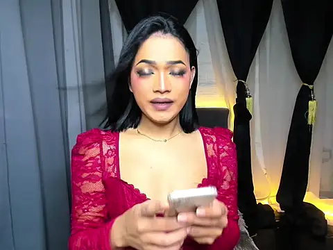 Snapshot of WenceSmith chatting on 09/14/25, 06:18 WenceSmith online show from 09/14/25, 06:18