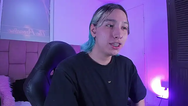 AngelFlexxx online show from 04/23/26, 07:38