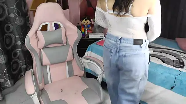 Zulema R1 online show from 04/16/26, 10:45