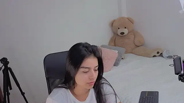 valerihouse online show from 01/17/26, 12:59