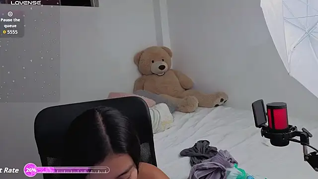 valerihouse online show from 02/15/26, 01:24