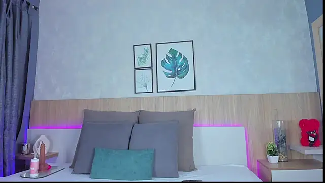 mia gate online show from 11/07/25, 11:32