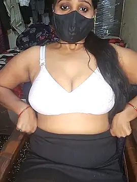 Minu love online show from 02/19/26, 09:16