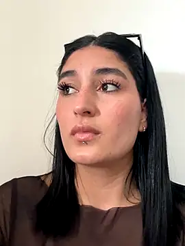 Snapshot of Scarlett_12 chatting on 09/28/25, 03:06 Scarlett 12 online show from 09/28/25, 03:06