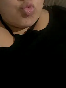 bruna438 online show from 10/01/25, 07:53