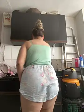 bruna438 online show from 04/03/26, 12:36