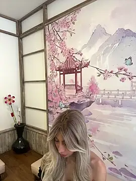 AnnaKimm online show from 05/27/26, 04:37