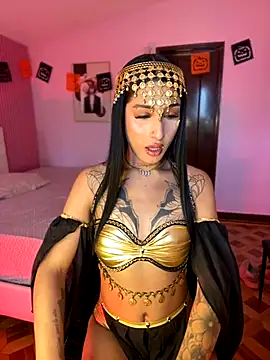 Snapshot of _Denisse444 chatting on 10/29/25, 05:14 Denisse444 online show from 10/29/25, 05:14