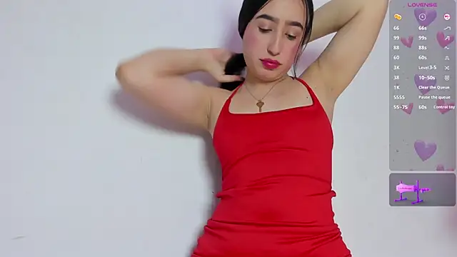 Niicolle Evanss online show from 10/30/25, 08:20