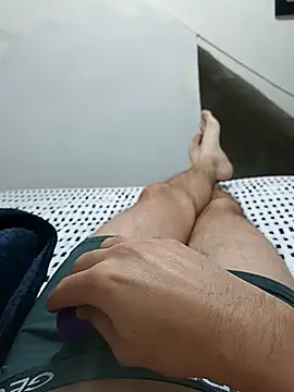 Snapshot of este_juan chatting on 09/26/25, 02:59 este juan online show from 09/26/25, 02:59