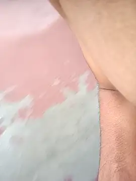 monster 33 online show from 10/25/25, 02:52