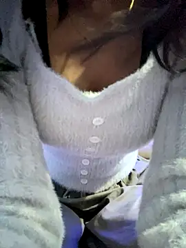 seemujaan online show from 12/04/25, 02:21