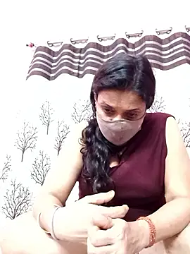 Snapshot of Gullapi chatting on 02/04/26, 09:42 Gullapi online show from 02/04/26, 09:42