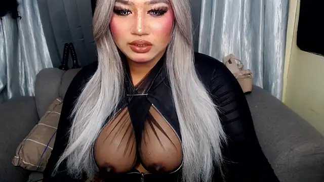 Snapshot of DOMINANT_10inchsCOCK chatting on 11/16/25, 12:11 DOMINANT 10inchsCOCK online show from 11/16/25, 12:11