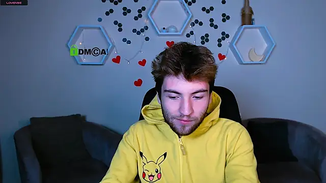 Snapshot of joseph_bear_ chatting on 10/08/25, 07:11 joseph bear online show from 10/08/25, 07:11