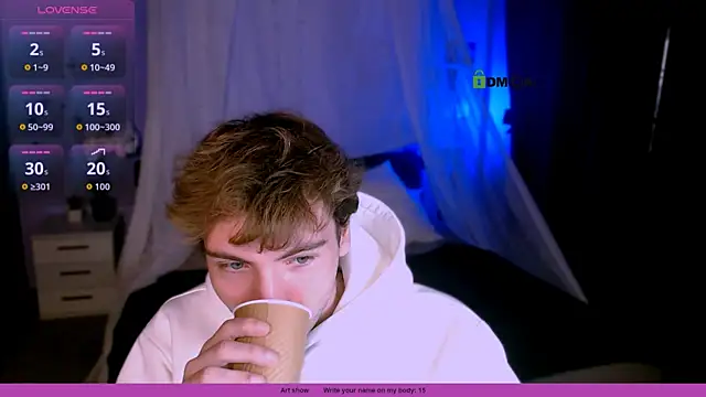 Snapshot of joseph_bear_ chatting on 11/15/25, 08:05 joseph bear online show from 11/15/25, 08:05