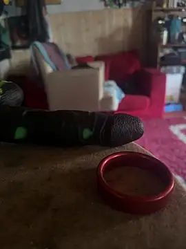 pelowilou19cm online show from 09/19/25, 03:24