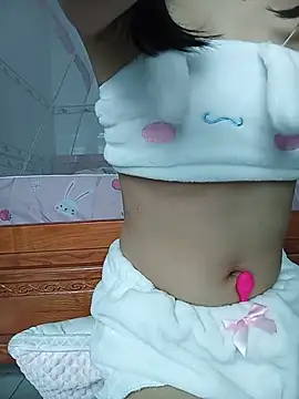 Viviann08 online show from 05/21/26, 03:02