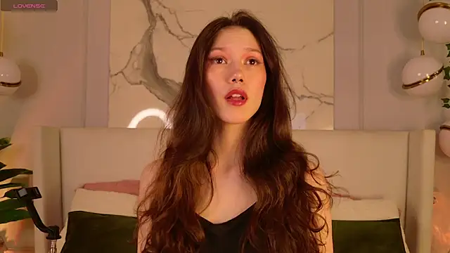 MaryNixon  online show from 03/27/26, 05:02