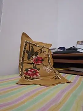 riyamore9623 online show from 02/22/26, 10:14