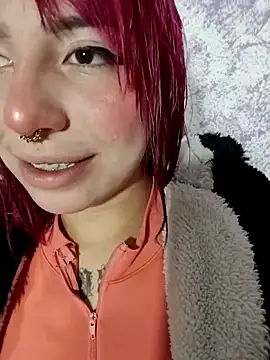 Snapshot of Kitty_Melodi chatting on 06/18/26, 11:36 Kitty Melodi online show from 06/18/26, 11:36