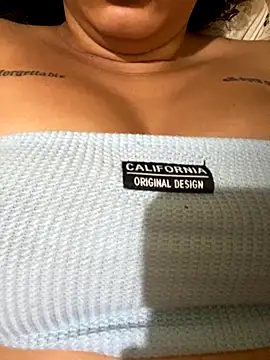 clarinha2 online show from 11/30/25, 08:35