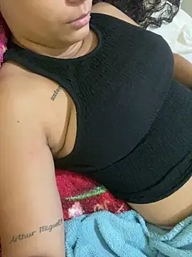 clarinha2 online show from 05/25/26, 02:34