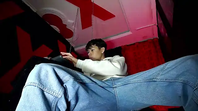 SemerHott online show from 09/16/25, 01:45