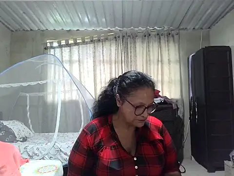  Cristal online show from 10/25/25, 12:56