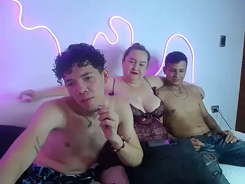 brutal dirty sex online show from 09/18/25, 02:30