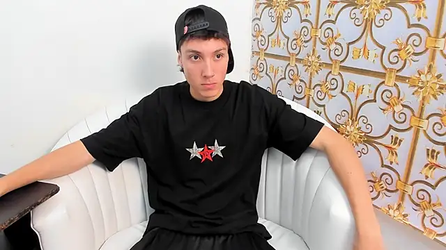 LittleDanny  online show from 01/06/26, 08:12