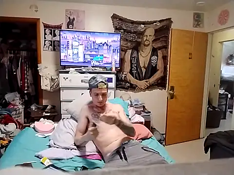 jizzyglizzy92 online show from 09/16/25, 06:42