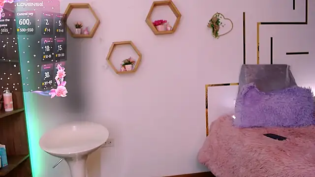 AuroraHans1 online show from 03/17/26, 12:15