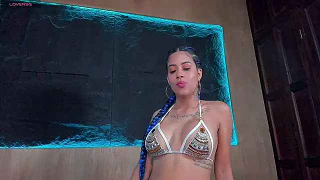 ScarlettSinclaiir online show from 09/18/25, 04:09