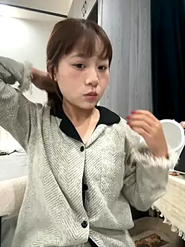 Xiaokui-04 online show from 10/24/25, 03:08