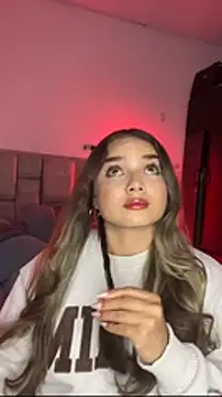 AnnyLopezzz  online show from 02/18/26, 06:31