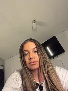 AnnyLopezzz  online show from 03/12/26, 03:12