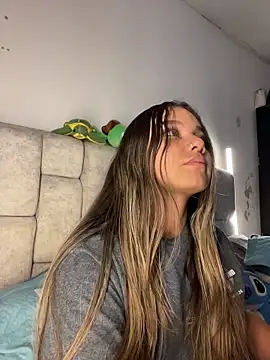 AnnyLopezzz  online show from 06/04/26, 03:18