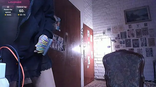 DiosaSexSymbol online show from 11/19/25, 04:45