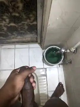 Leon hot33 online show from 03/26/26, 10:15