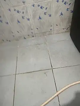 Leon hot33 online show from 04/02/26, 07:06