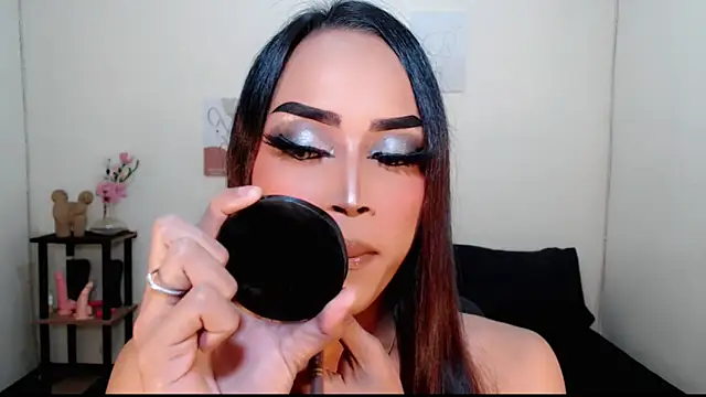 Lessandra Lust online show from 09/13/25, 02:50