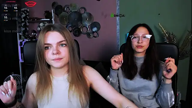 veronica bubble online show from 11/30/25, 08:13