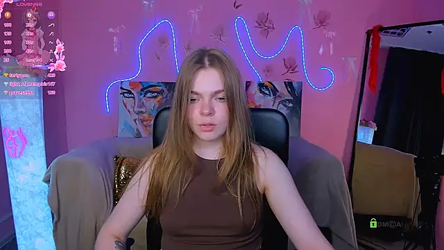 Snapshot of veronica_bubble chatting on 06/12/26, 07:13 veronica bubble online show from 06/12/26, 07:13